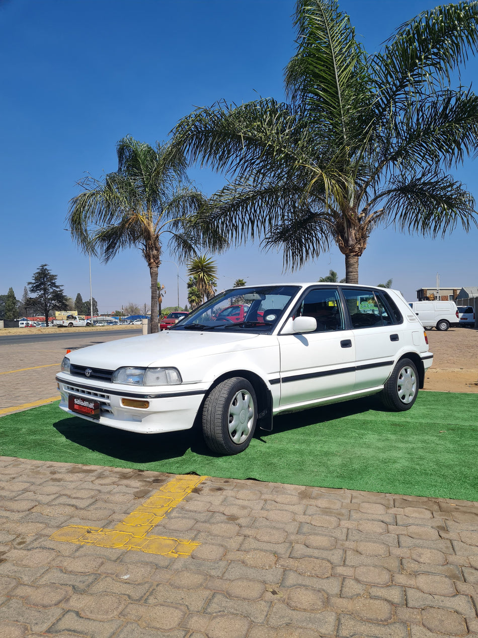 1999 Toyota Conquest 160i RSE