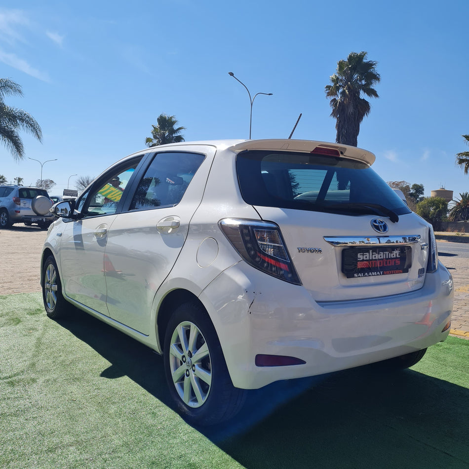 2012 Toyota Yaris Hybrid 1.5 Synergy Drive Automatic