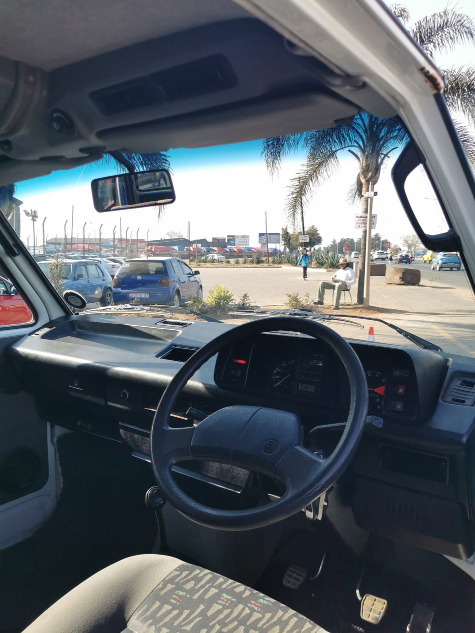 1998 Volkswagen Microbus 2.3i 4 Speed