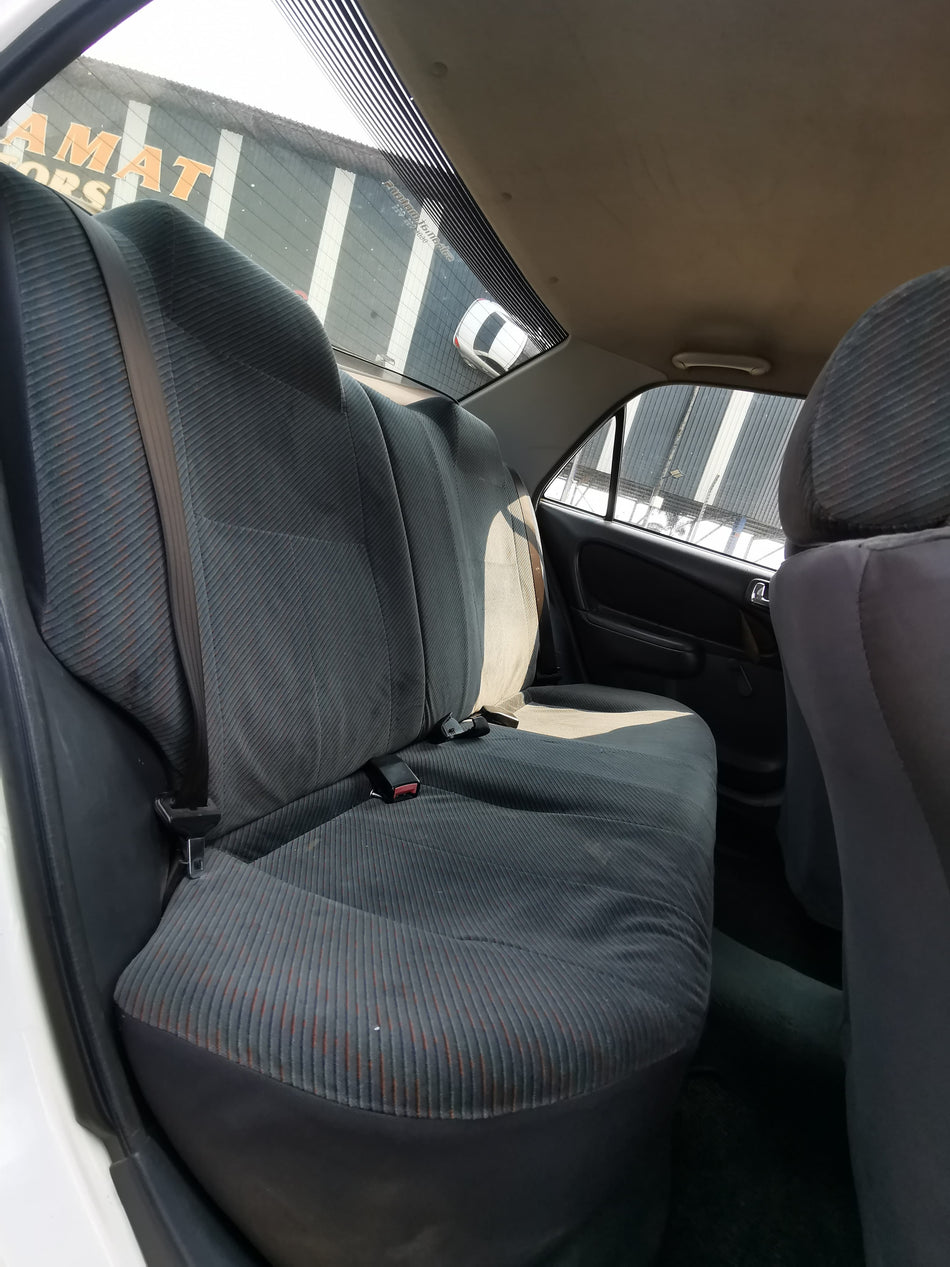 2001 Toyota Corolla 160i GLE