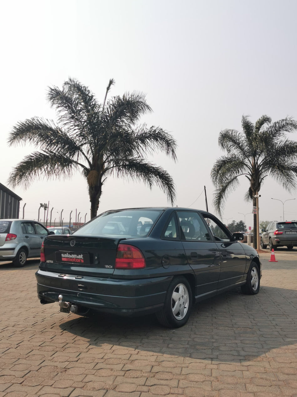 1995 Opel Astra 180i