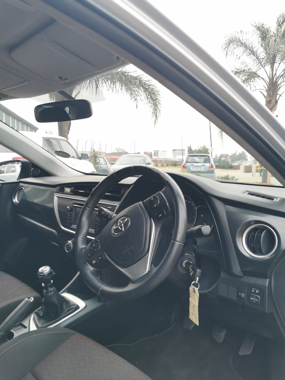 2013 Toyota Auris XS