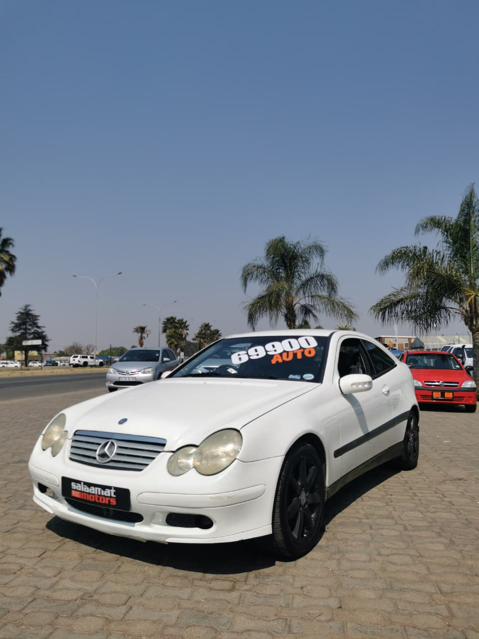 2003 Mercedes-Benz C200 Kompressor Automatic 3 Door