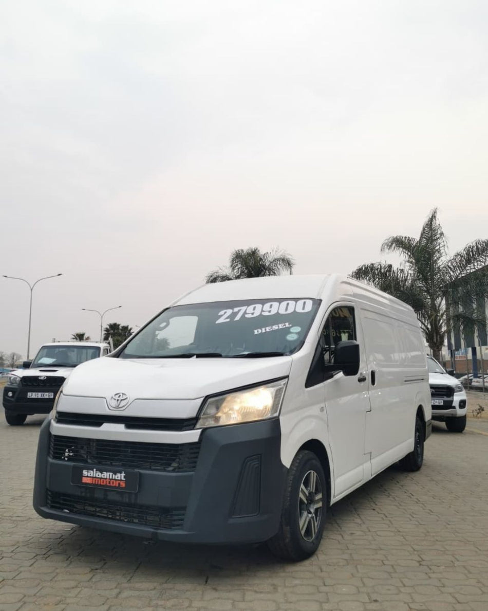 2019 Toyota Quantum 2.8D P/V