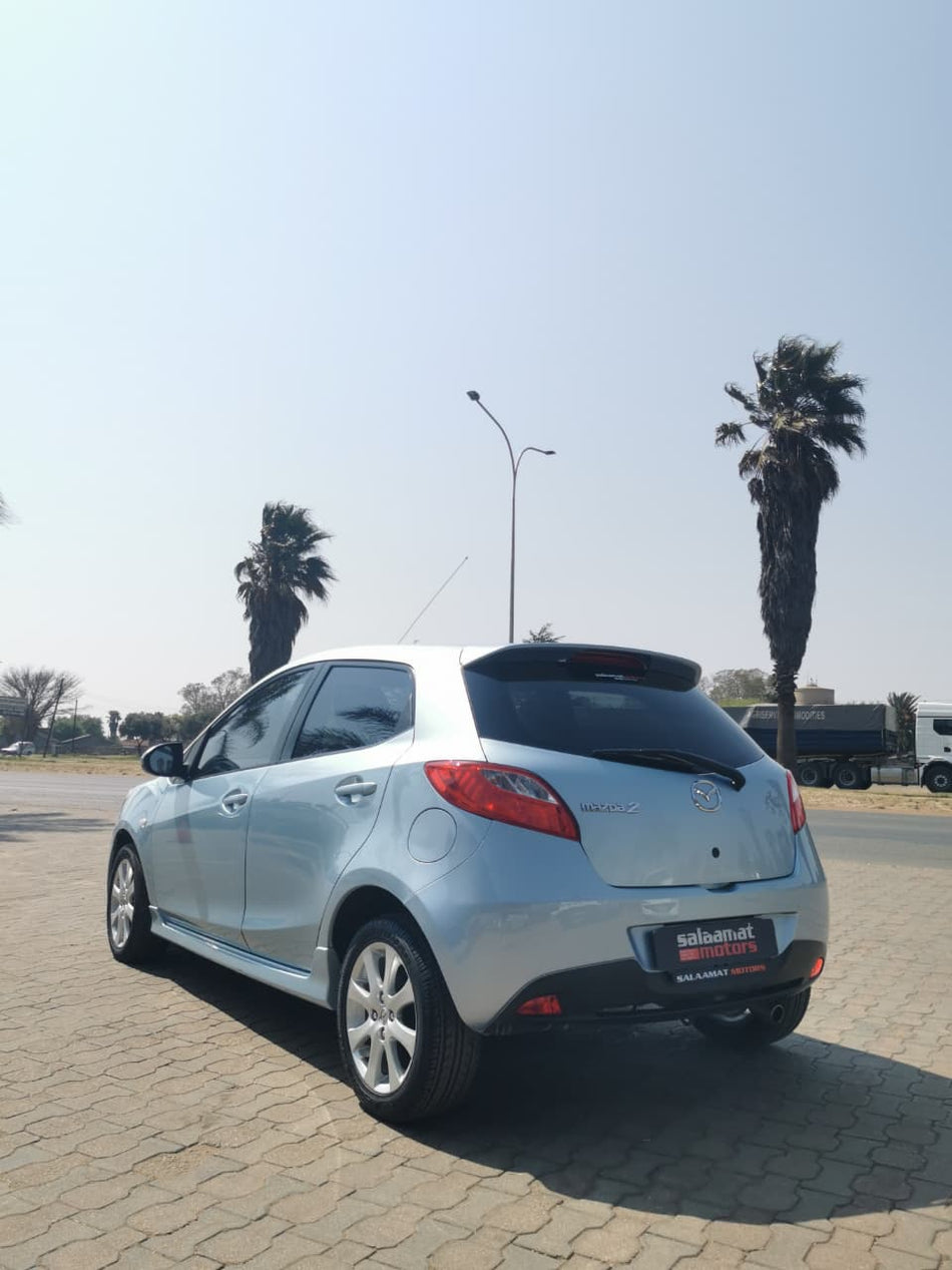 2007 Mazda 2