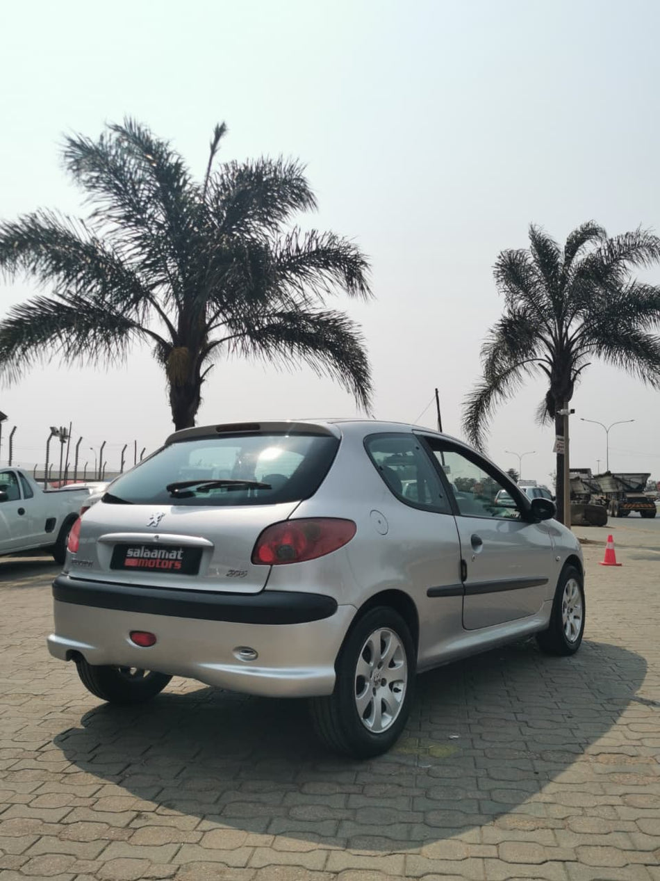 Peugeot 206