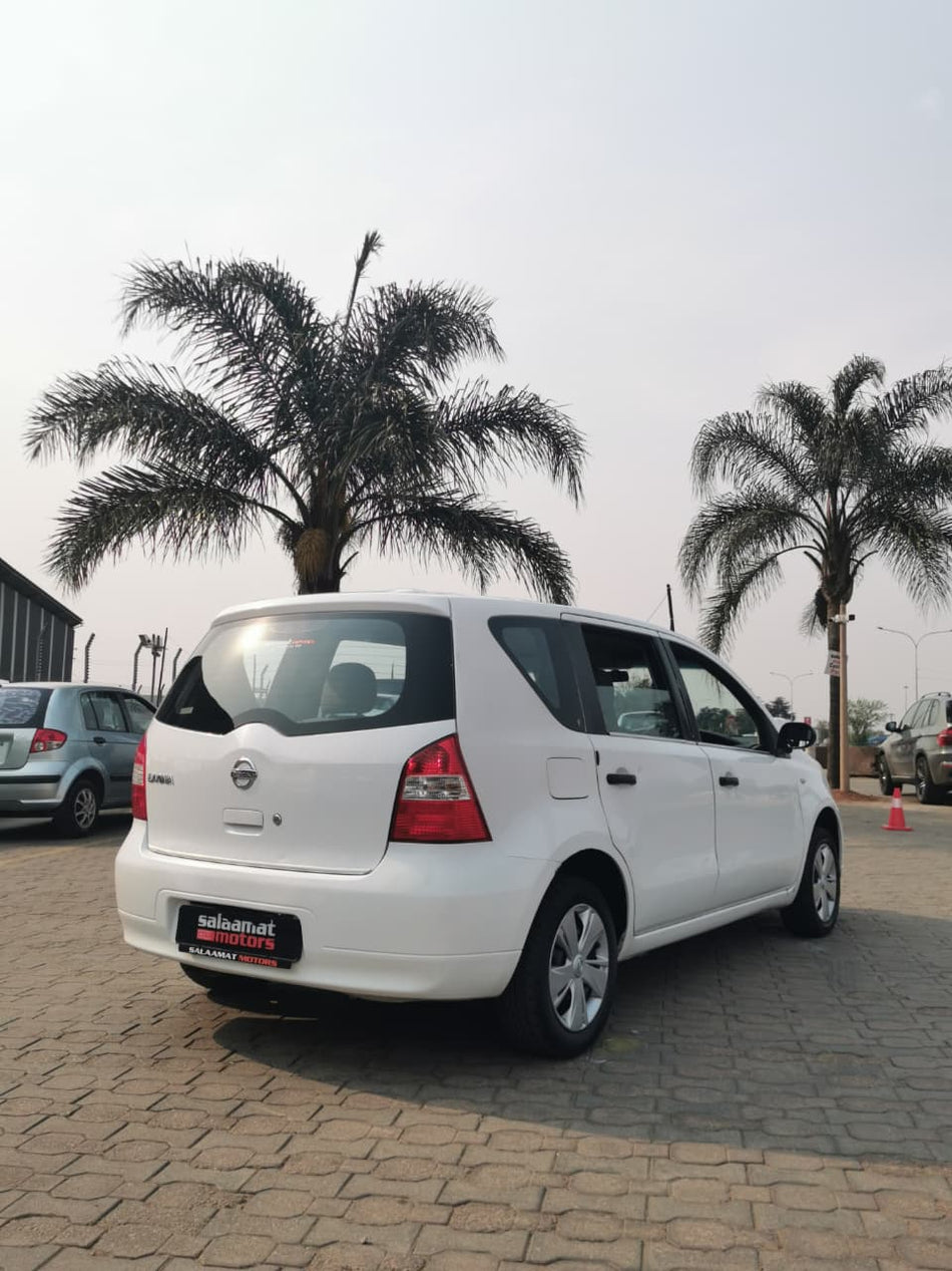 2008 Nissan Livina