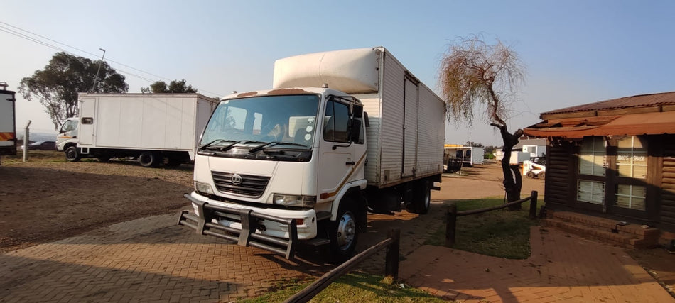 2007 UD 80 V/Body