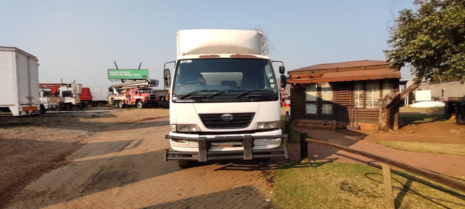 2007 UD 80 V/Body