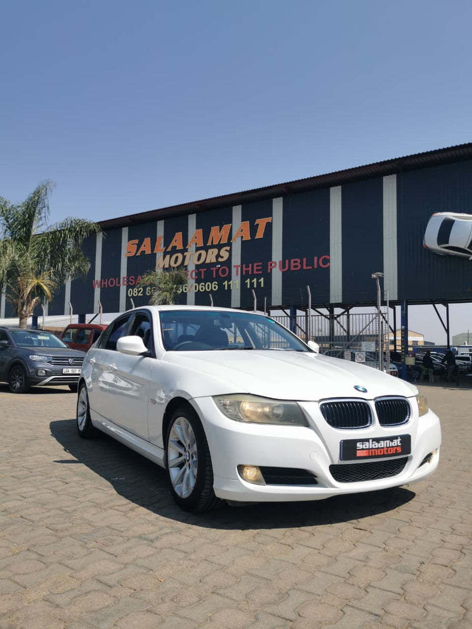 2009 BMW 320i