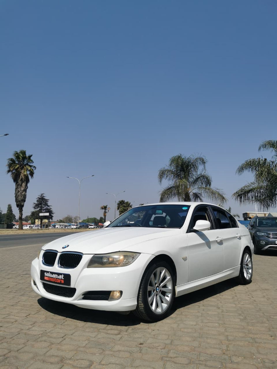 2009 BMW 320i