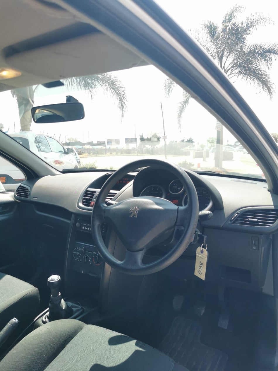 2008 Peugeot 207