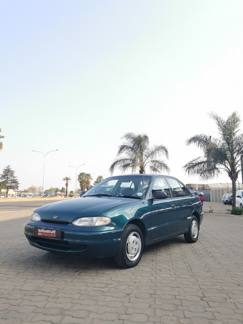 1996 Hyundai Accent