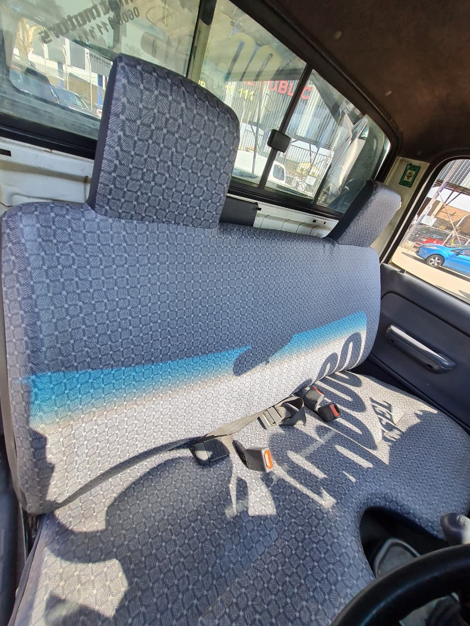 1999 Toyota Hilux