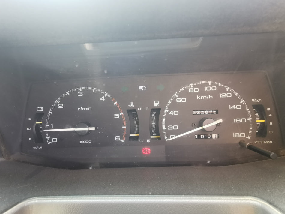 1995 Isuzu KB280D