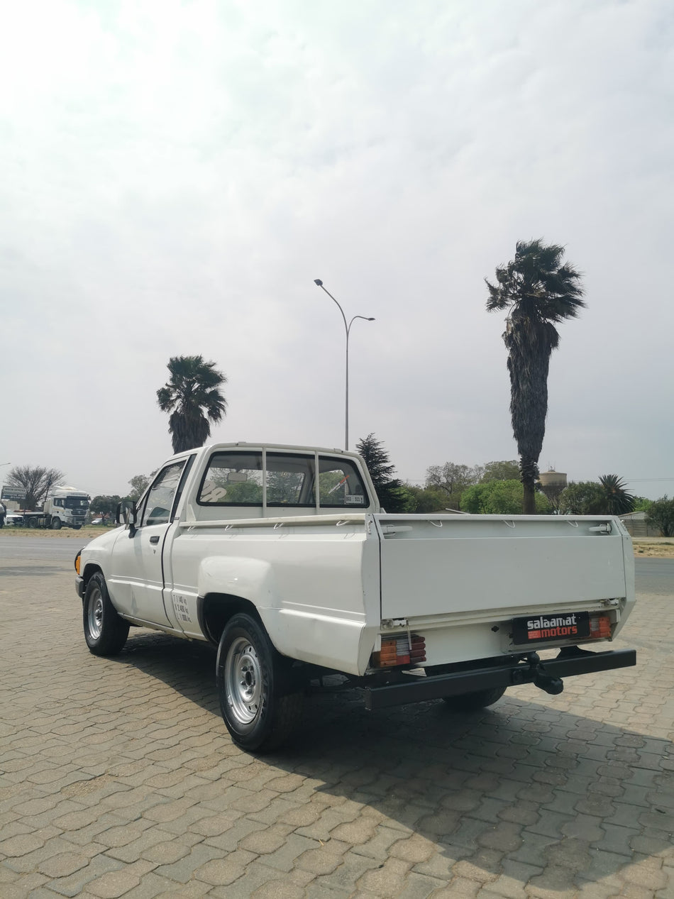 Toyota Hilux 1800 SWB