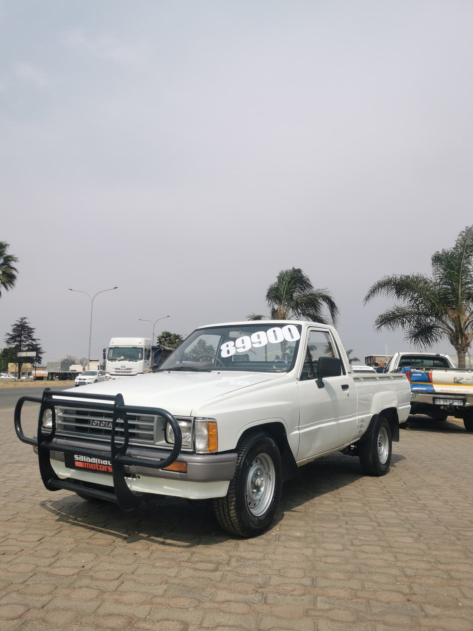 Toyota Hilux 1800 SWB
