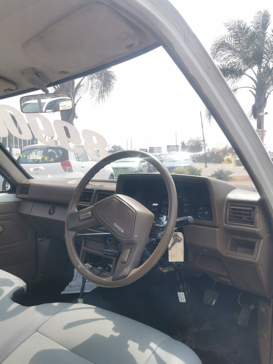 Toyota Hilux 1800 SWB