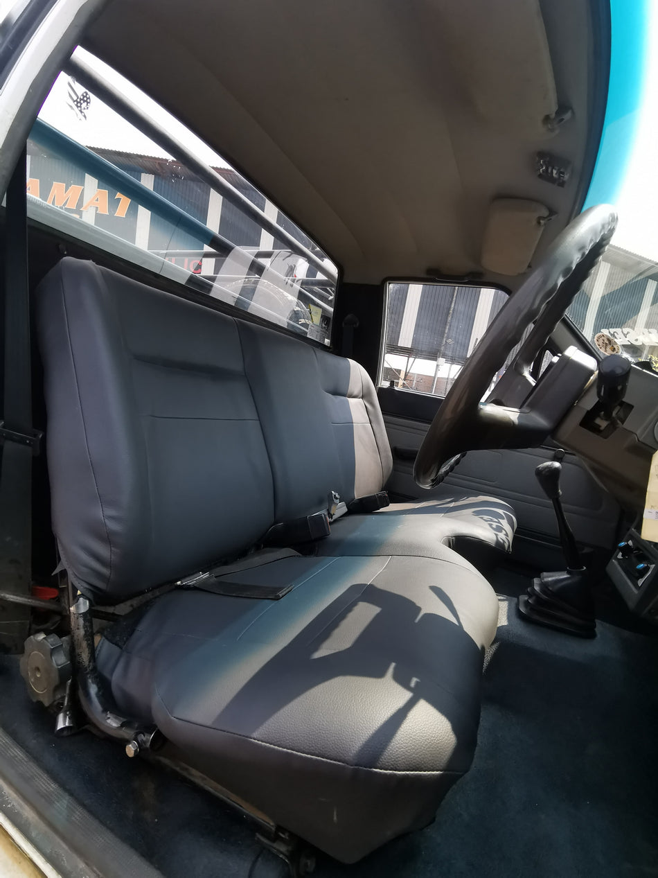Toyota Hilux 2.4D