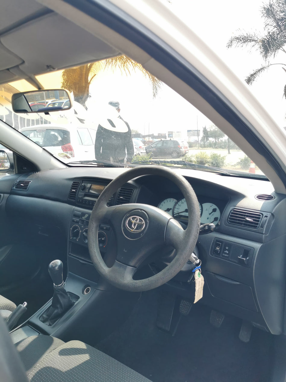 2003 Toyota Corolla 140i GLE