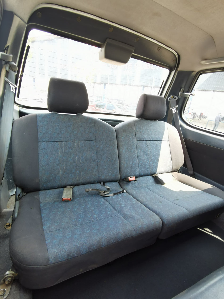 2004 Toyota Condor 2000i