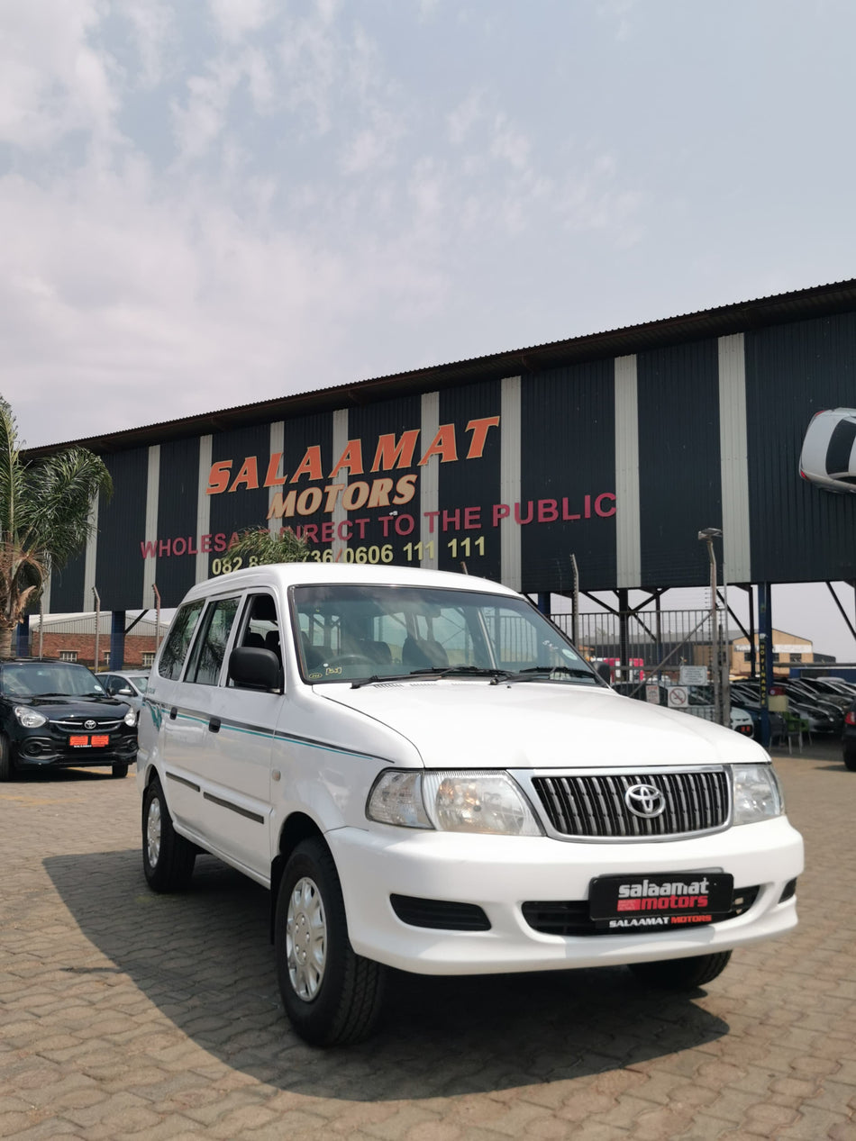 2004 Toyota Condor 2000i