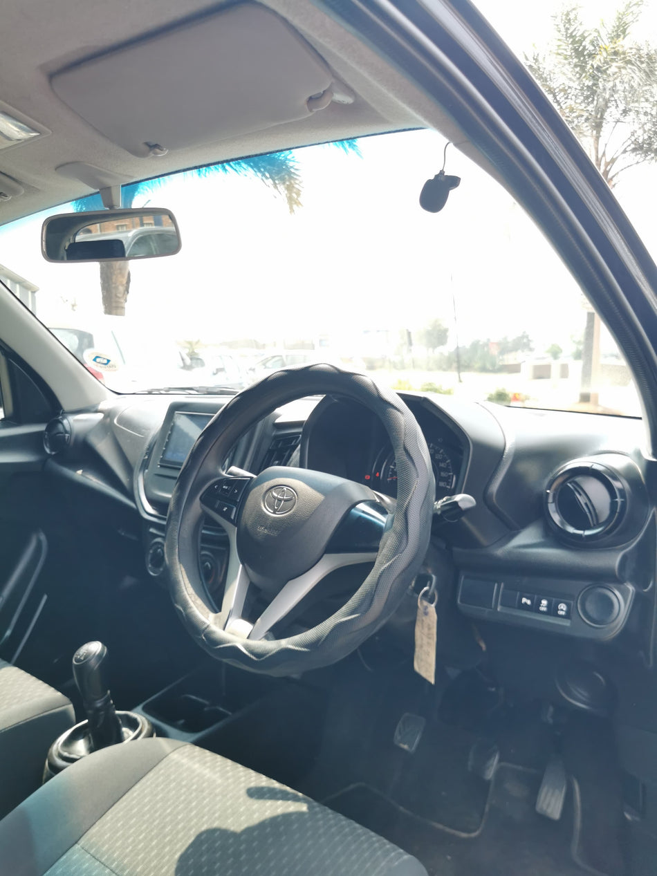 2023 Toyota Vitz