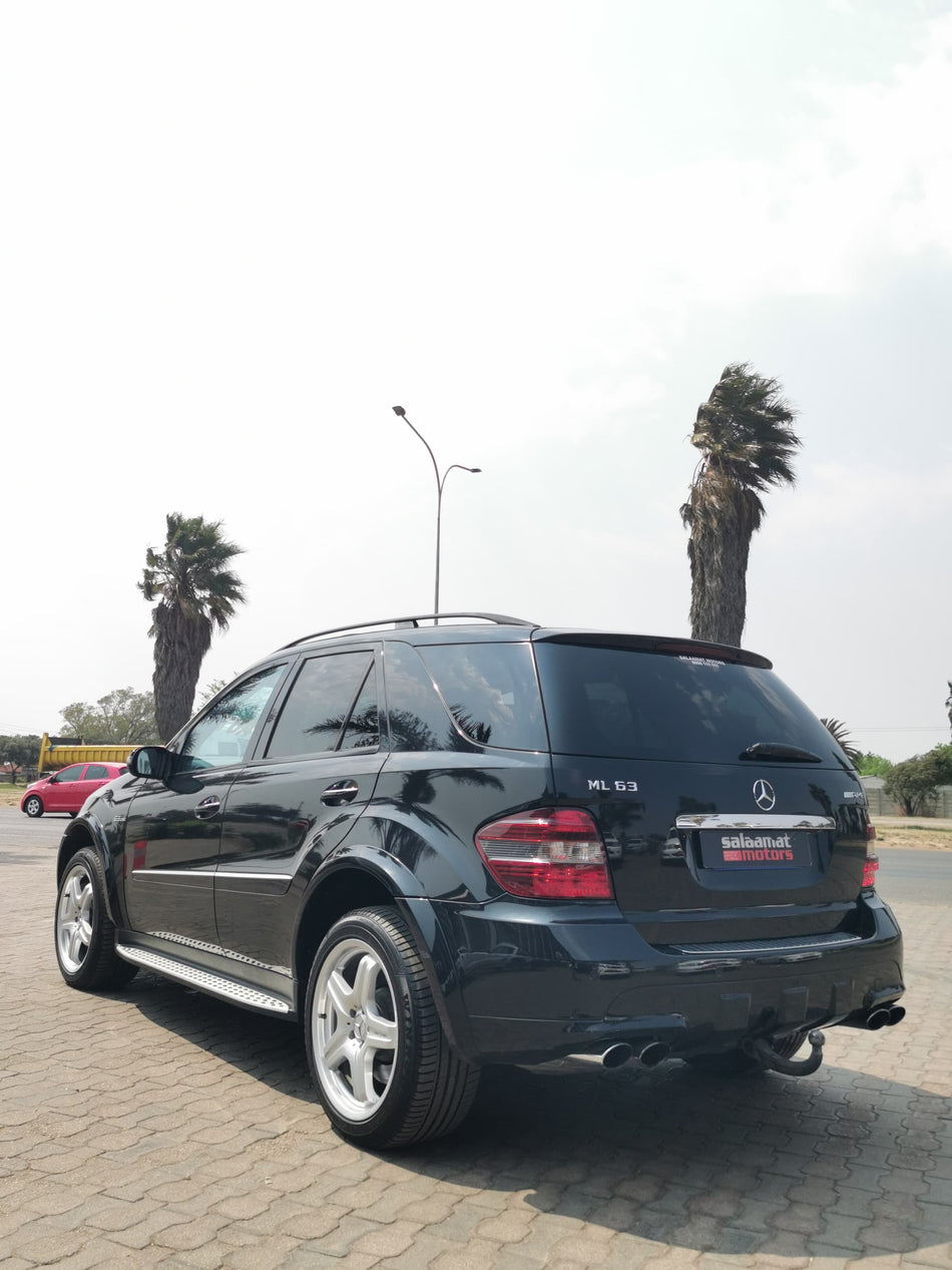 2004 Mercedes-Benz ML 63 AMG Automatic