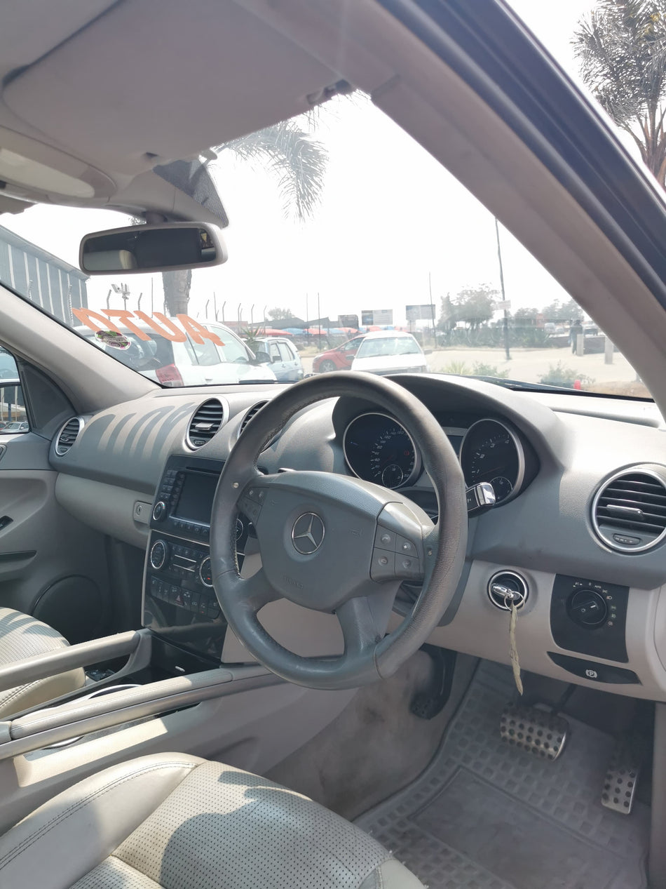 2004 Mercedes-Benz ML 63 AMG Automatic