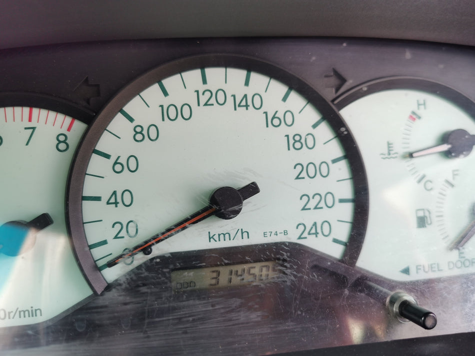 2004 Toyota Corolla 140i