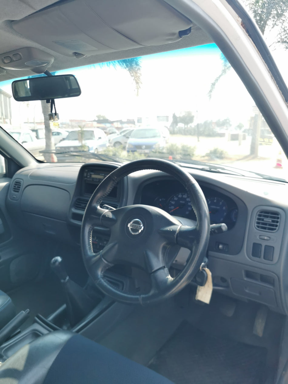 2006 Nissan Hardbody 2.4 Petrol