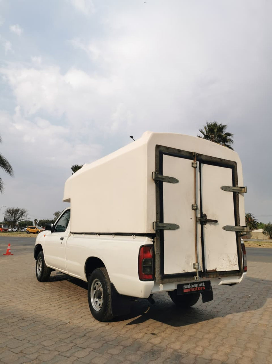 2017 Nissan Hardbody 2.0 Petrol