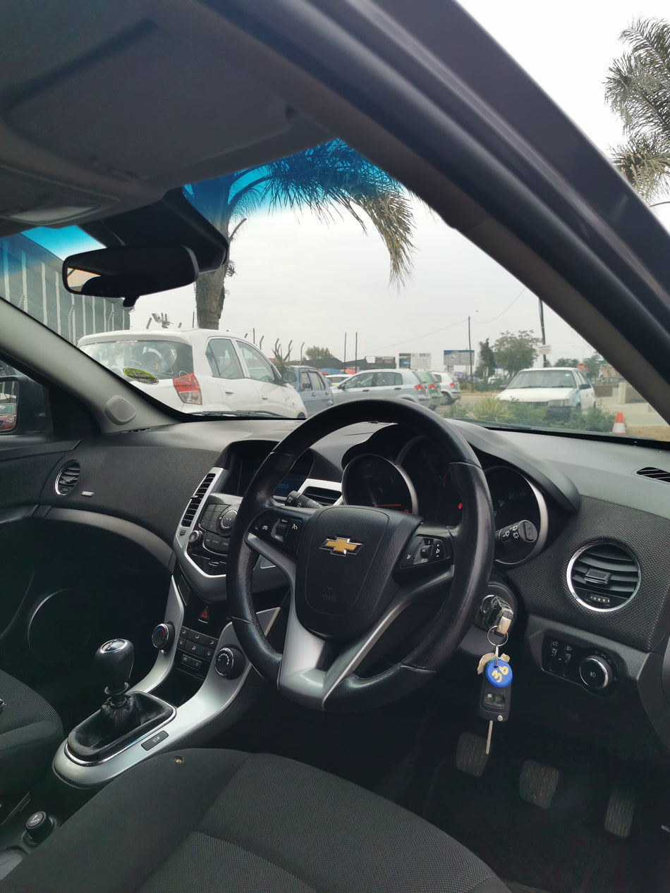 2013 Chevrolet Cruze LS