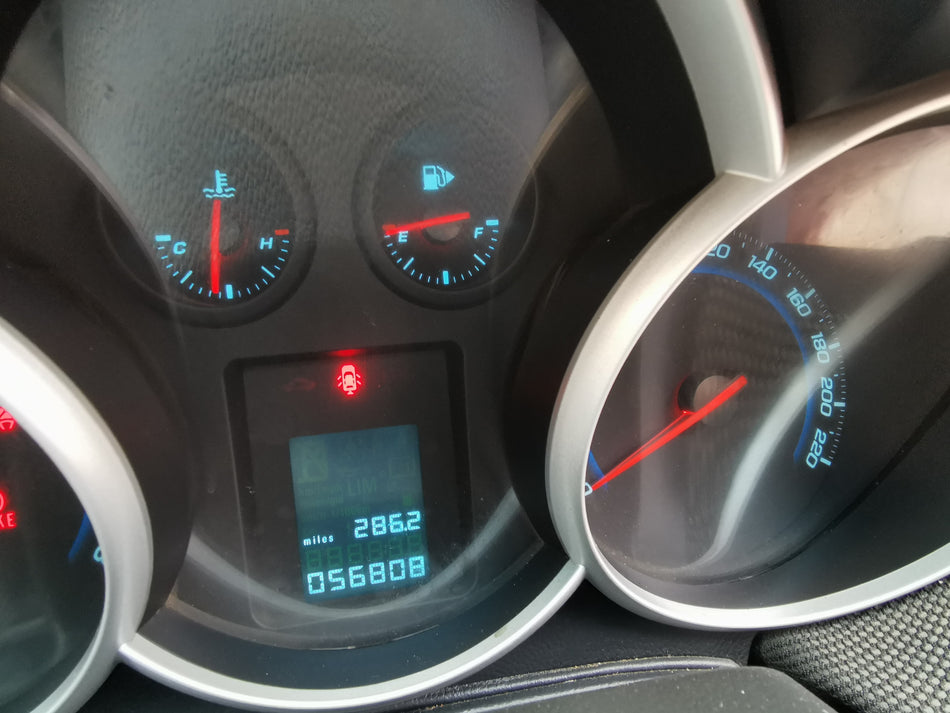 2013 Chevrolet Cruze LS