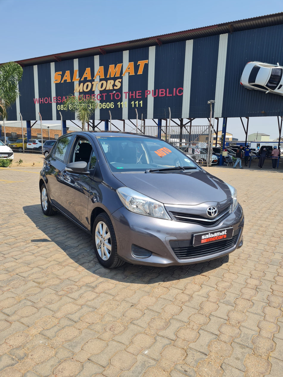 2013 Toyota Yaris 1.3 CVT Automatic