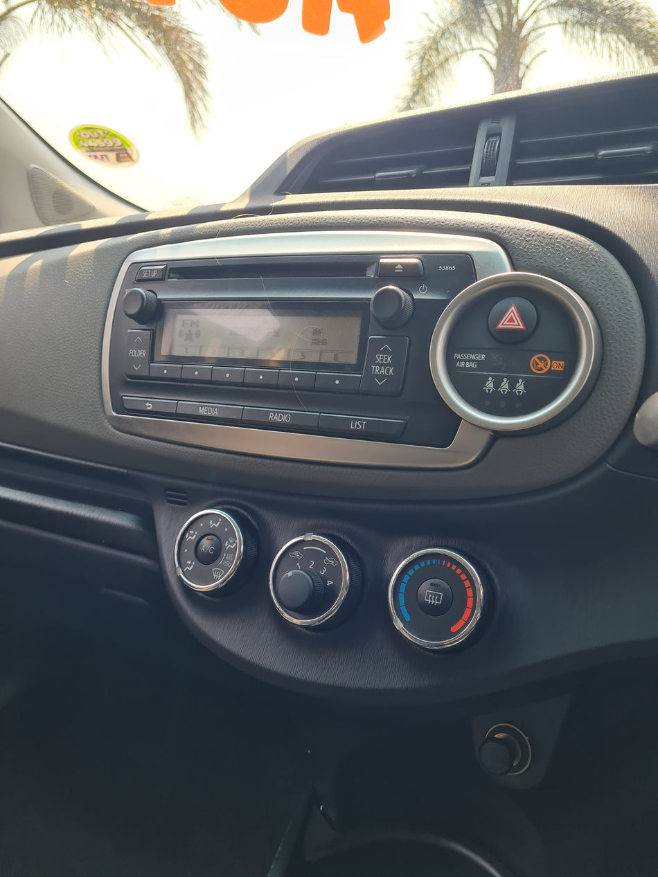 2013 Toyota Yaris 1.3 CVT Automatic