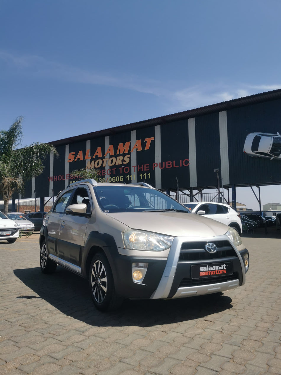2014 Toyota Etios Cross