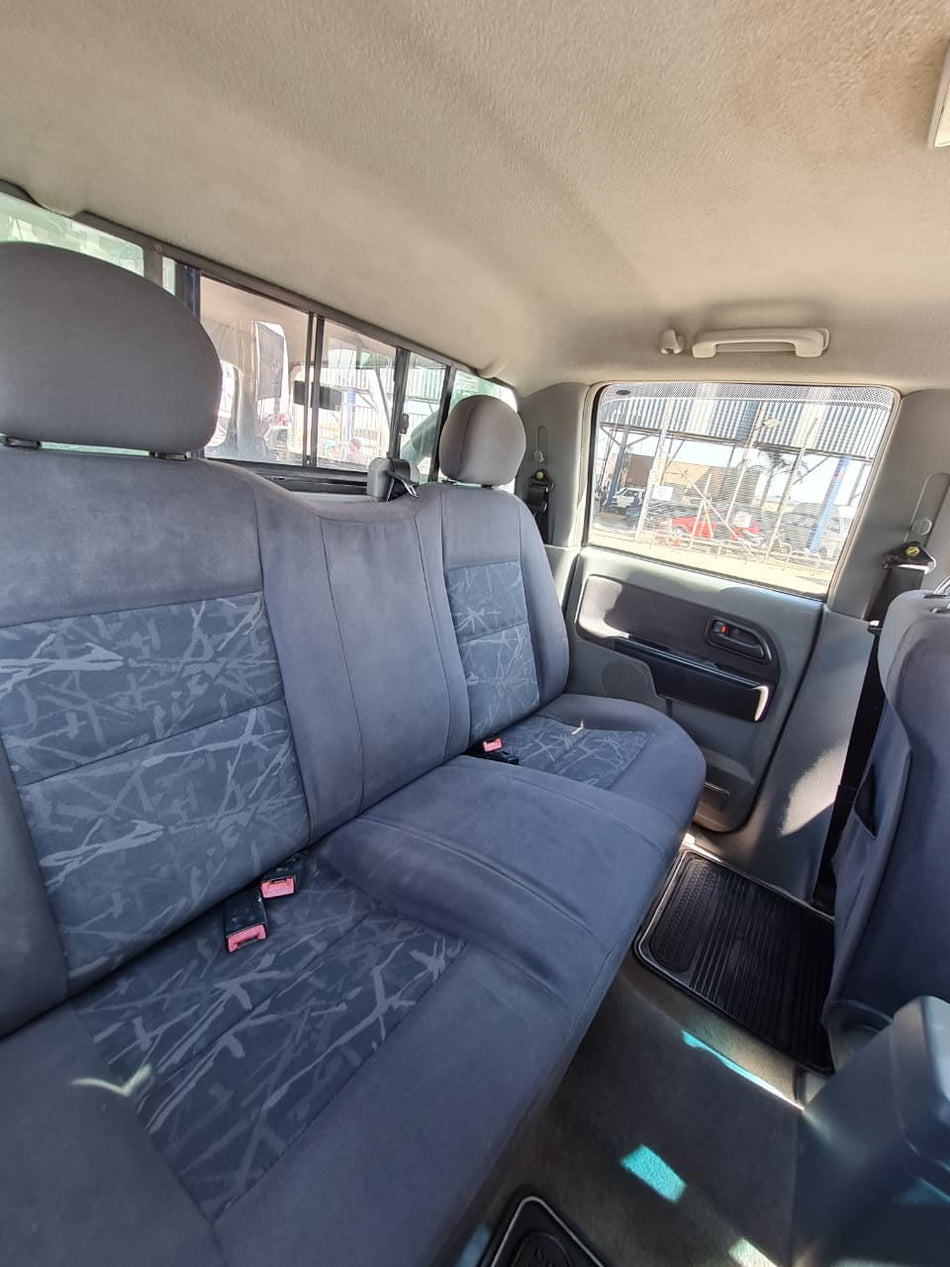 Isuzu KB250D LE Diesel