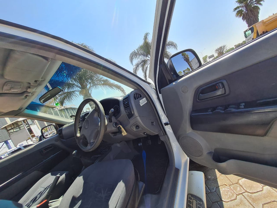 Isuzu KB250D LE Diesel