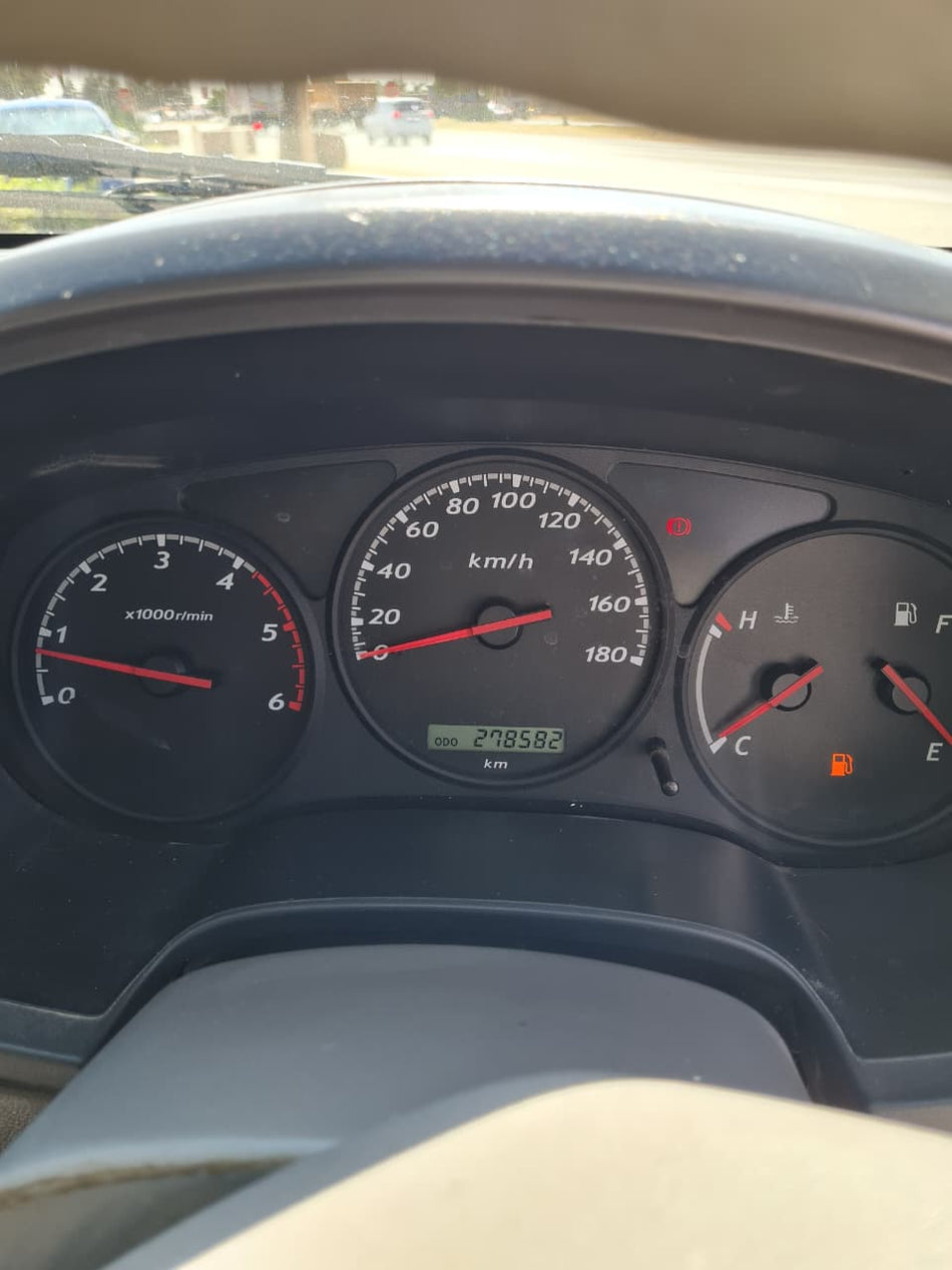 Isuzu KB250D LE Diesel