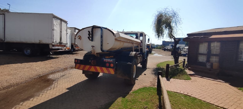 Samil Water Tanker