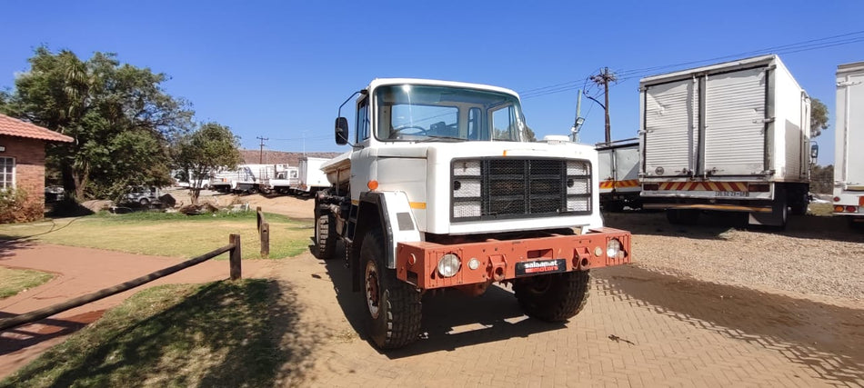Samil Water Tanker
