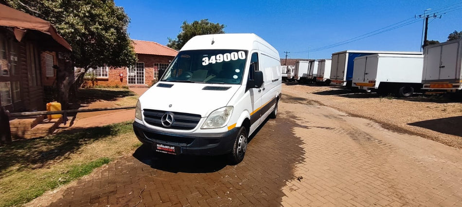 2011 Mercedes-Benz Sprinter 515 Panel Van