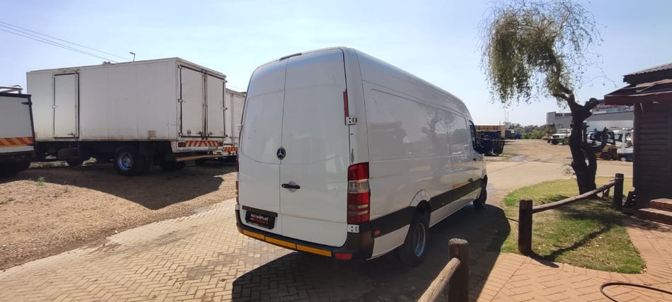 2011 Mercedes-Benz Sprinter 515 Panel Van