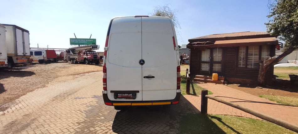 2011 Mercedes-Benz Sprinter 515 Panel Van