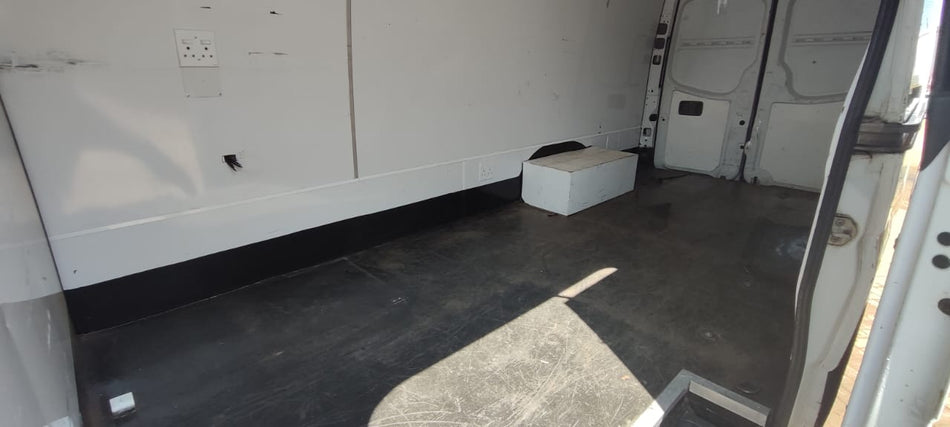 2011 Mercedes-Benz Sprinter 515 Panel Van