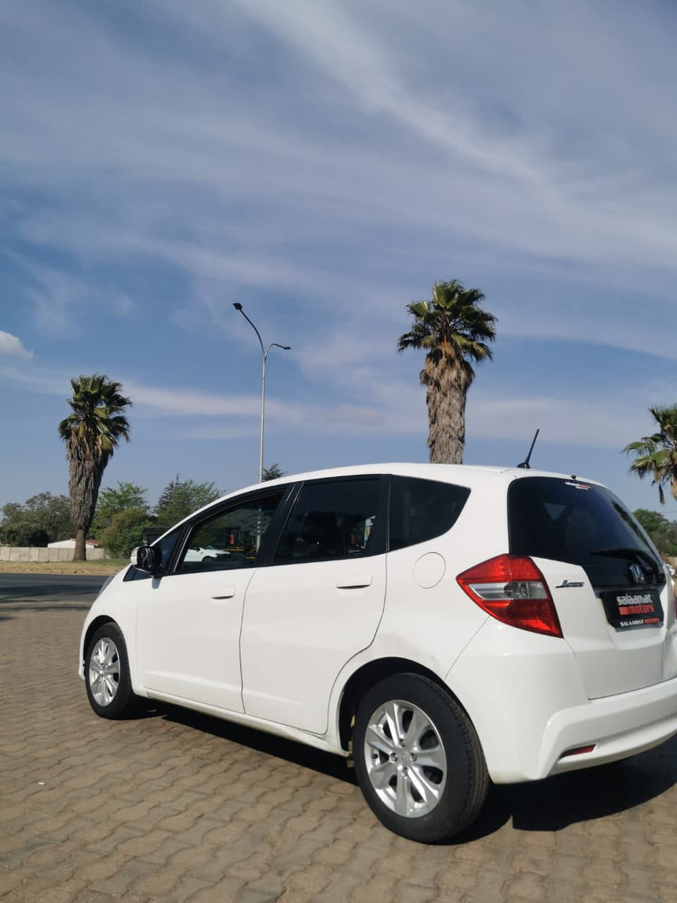 2011 Honda Jazz Automatic