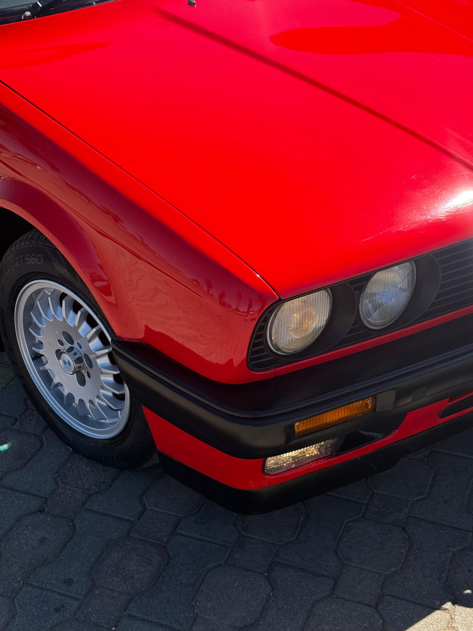 1991 BMW E30 318i