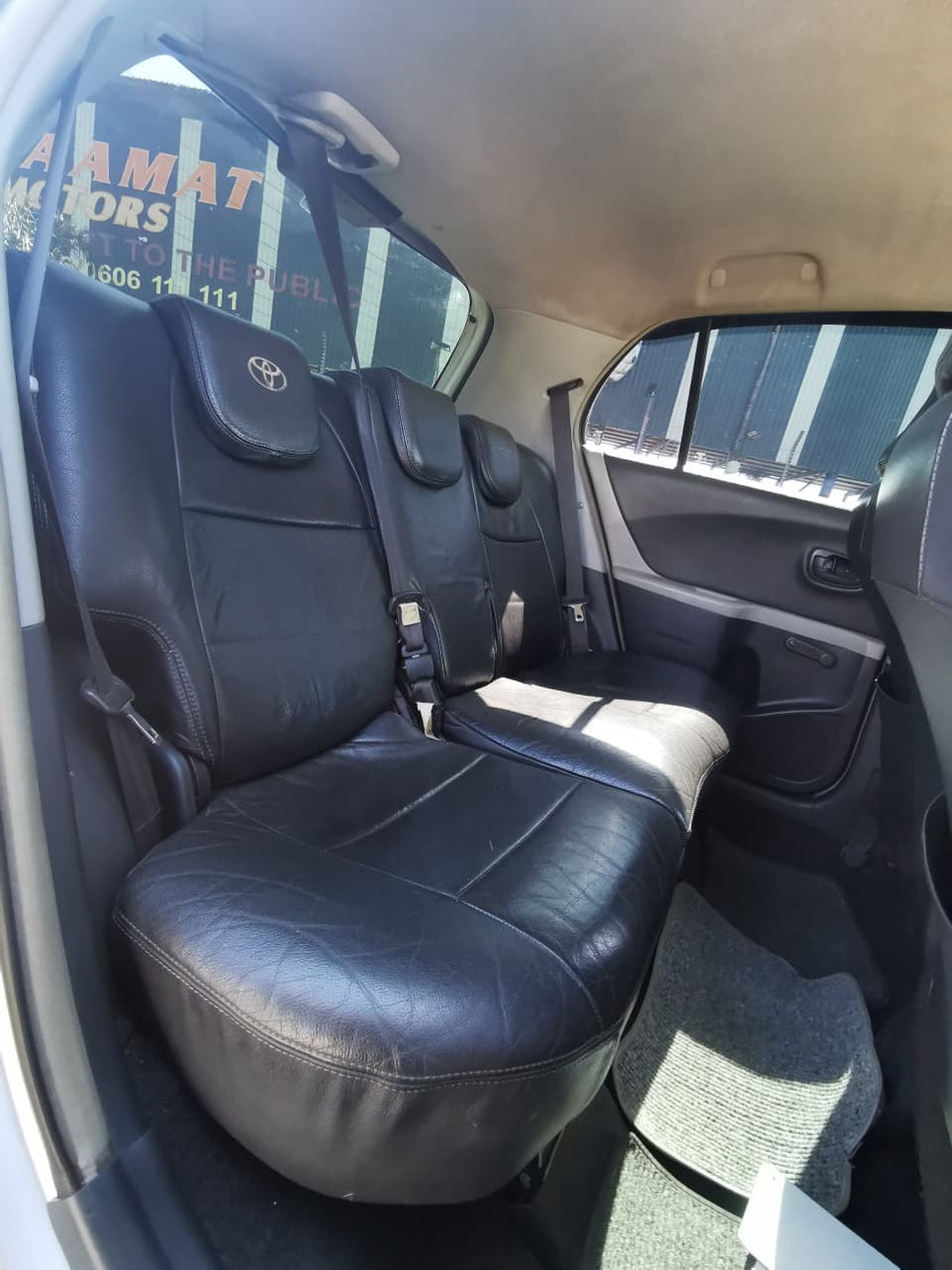 2007 Toyota Yaris
