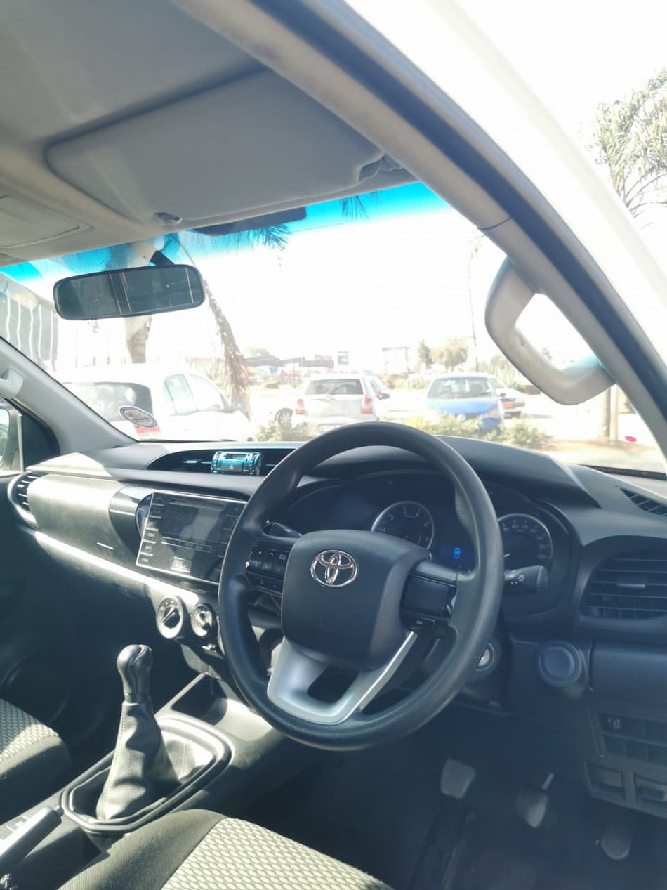2017 Toyota Hilux 2.4 GD-6 SRX